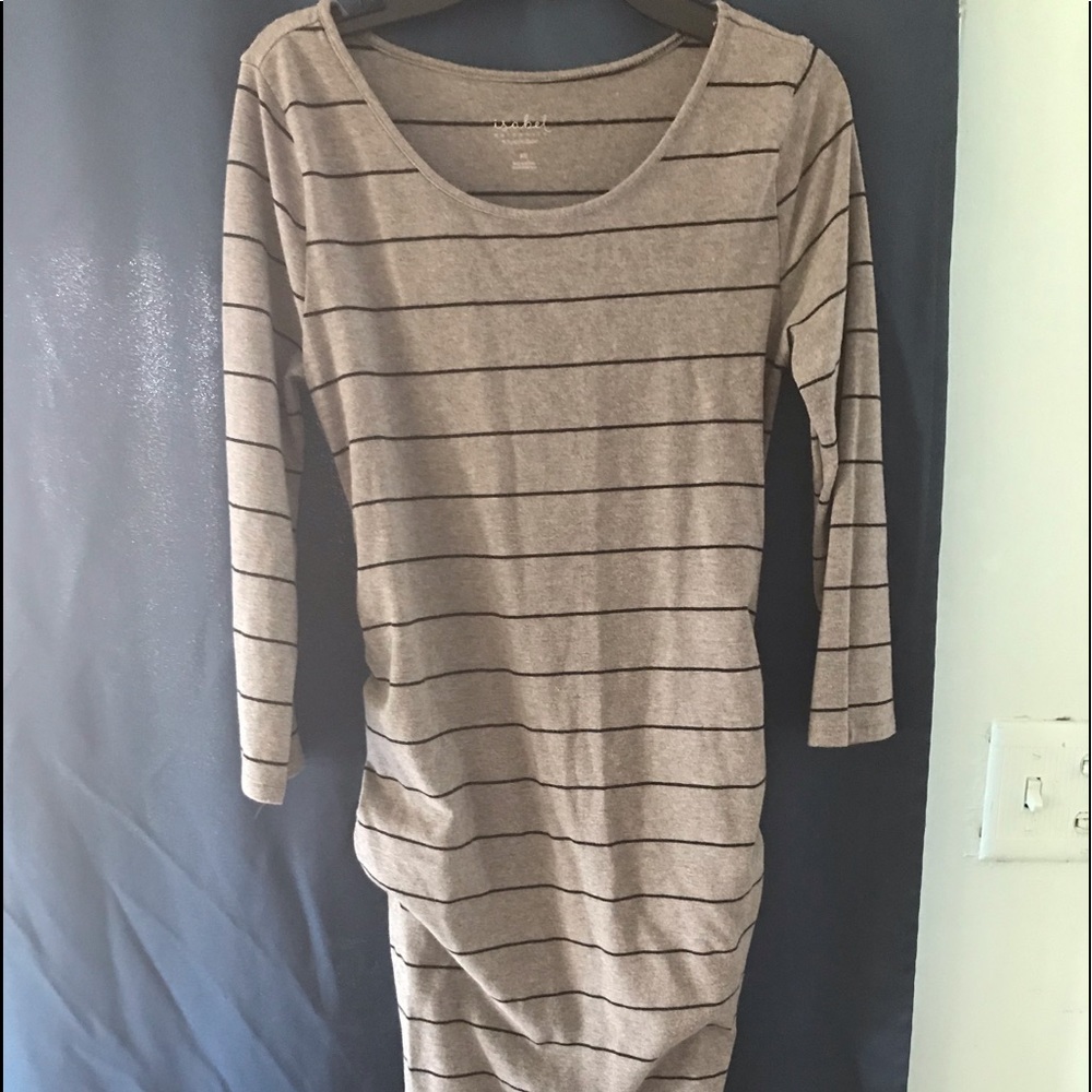 Long maternity dress